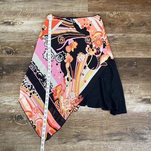 Heart & Soul Scissored Skirt - Picture 6 of 8